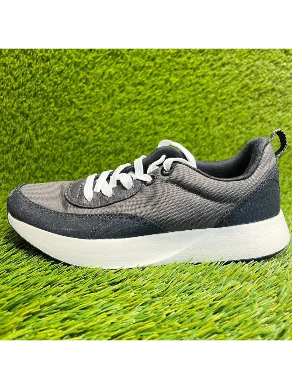 Allbirds Courier Womens Size 6 Black White Athletic Running Shoes Sneakers